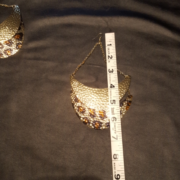 Leopard Fashion Earrings - Picture 7 of 7